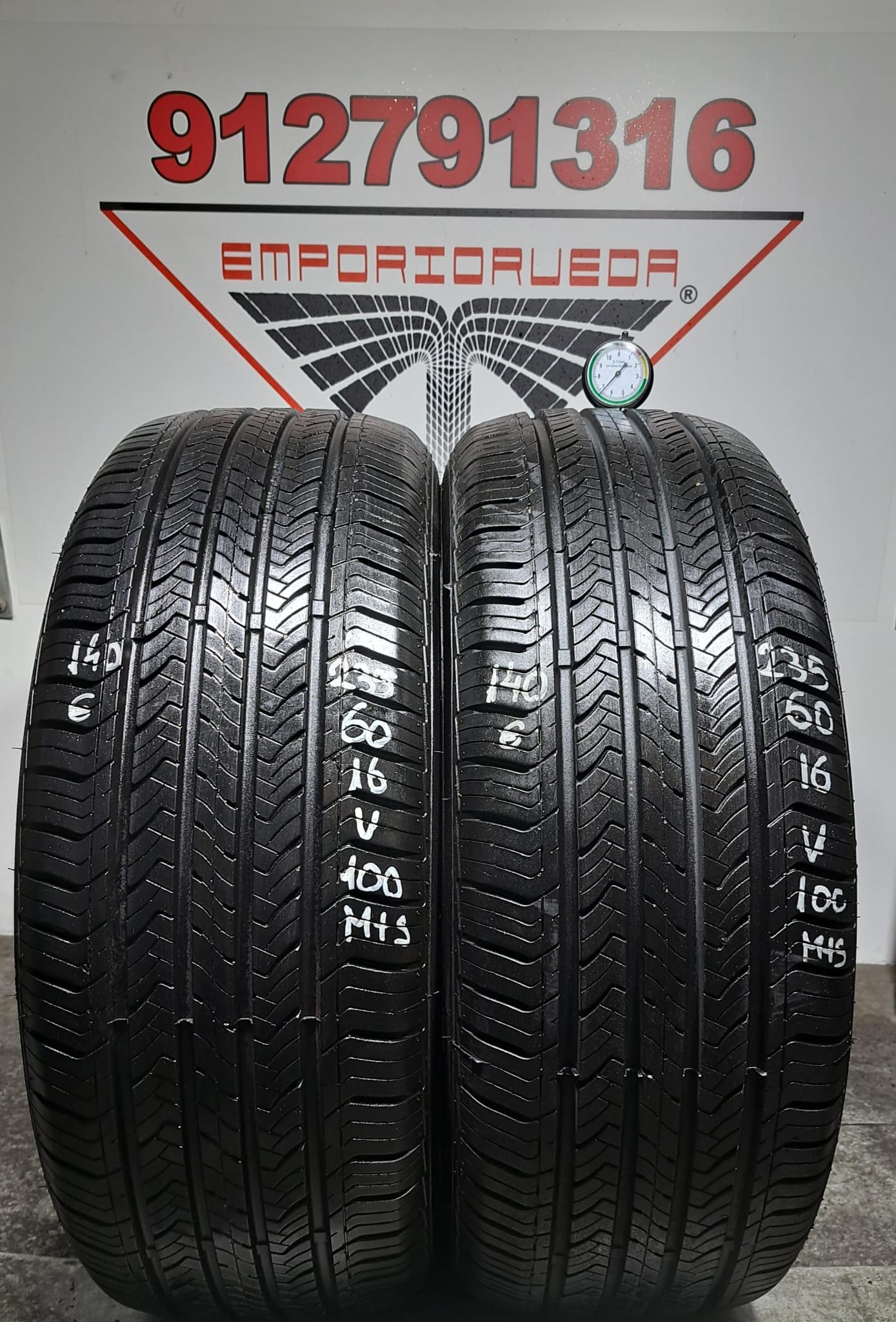 MAXXIS  USADO M+S 235/60 R16 100 V